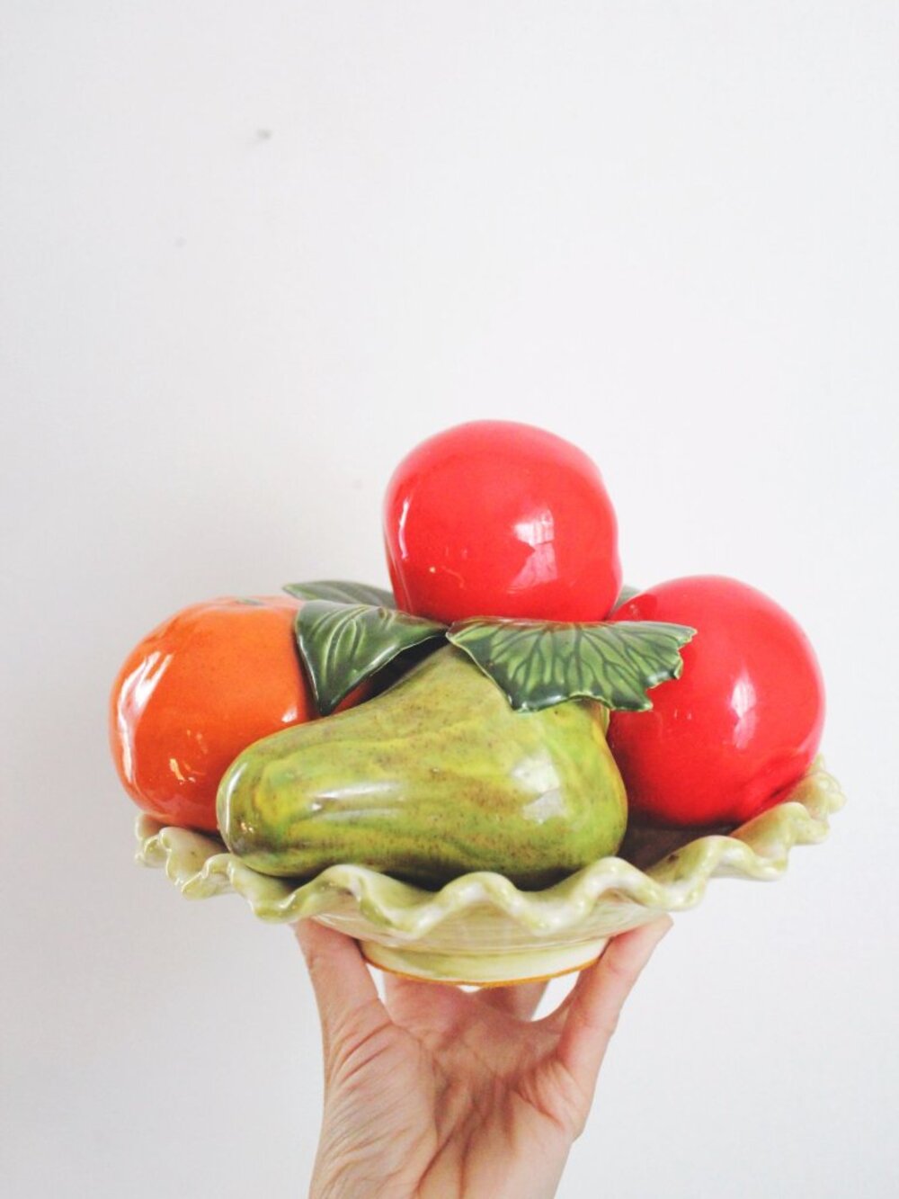 Vintage Majolica Trompe L'oeil Ceramic Fruit Bowl Itallian Hand-Painted Pottery
